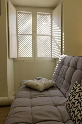 Apartamento Almirante T1 by YHA